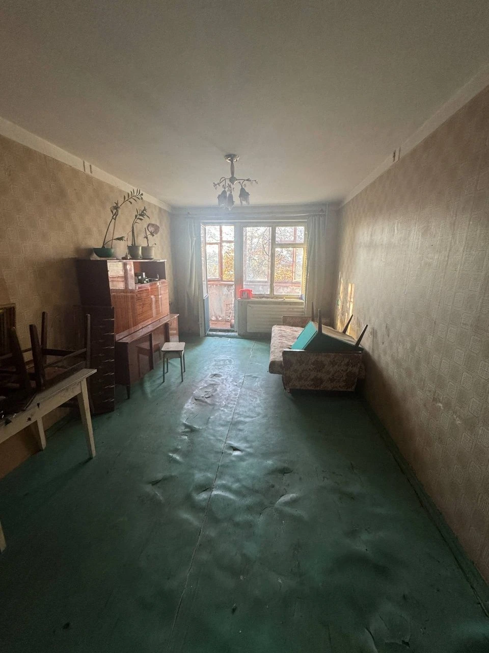 Three-room apartment on Rakovka