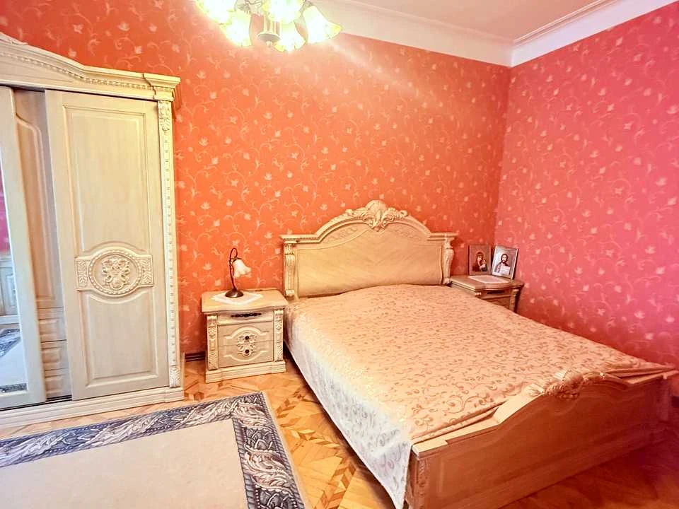 Квартира. Кременчук, Свободи просп.