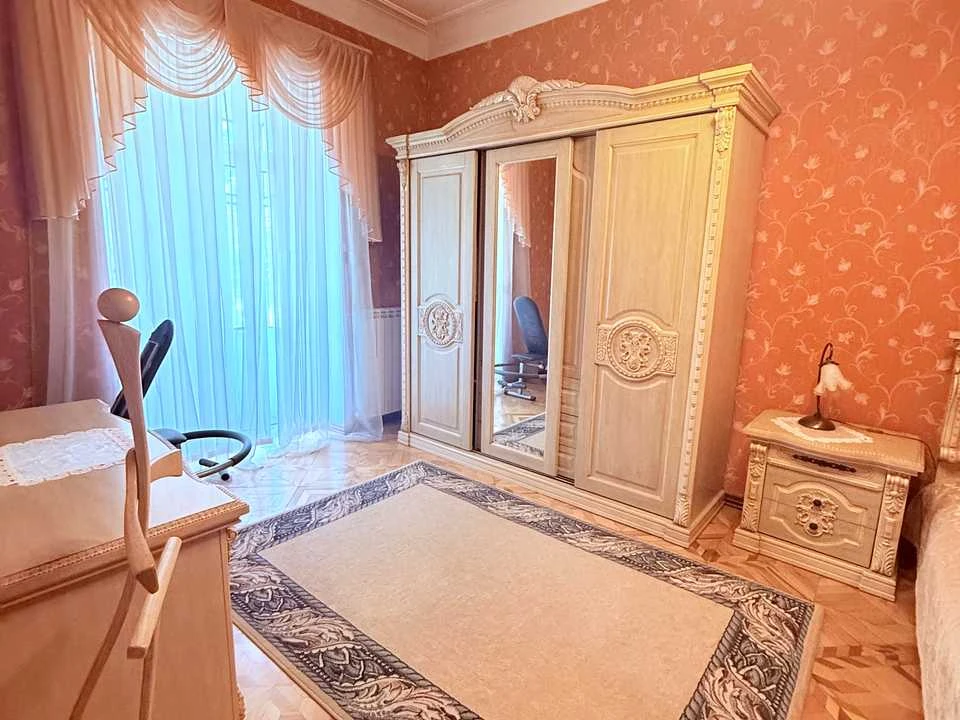 Квартира. Кременчук, Свободи просп.