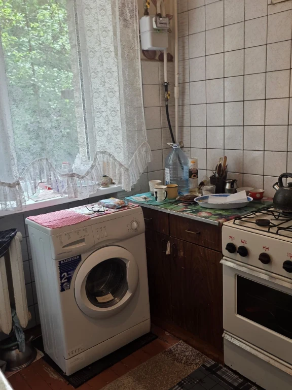 FOR SALE 1 room in the center on Maslova