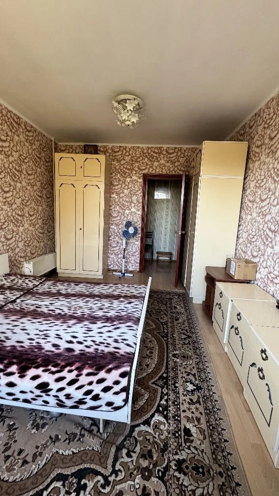 ПРОДАЖ 3-кімн квартири з меблями, 67 кв.м, пр. Лесі Українки