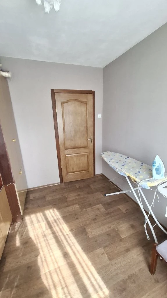 For Sale 4-room apartment in Rakivka, 4th floor, with furniture and appliances