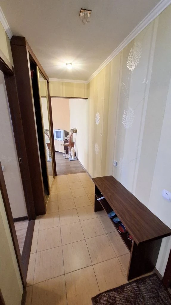 For Sale 4-room apartment in Rakivka, 4th floor, with furniture and appliances