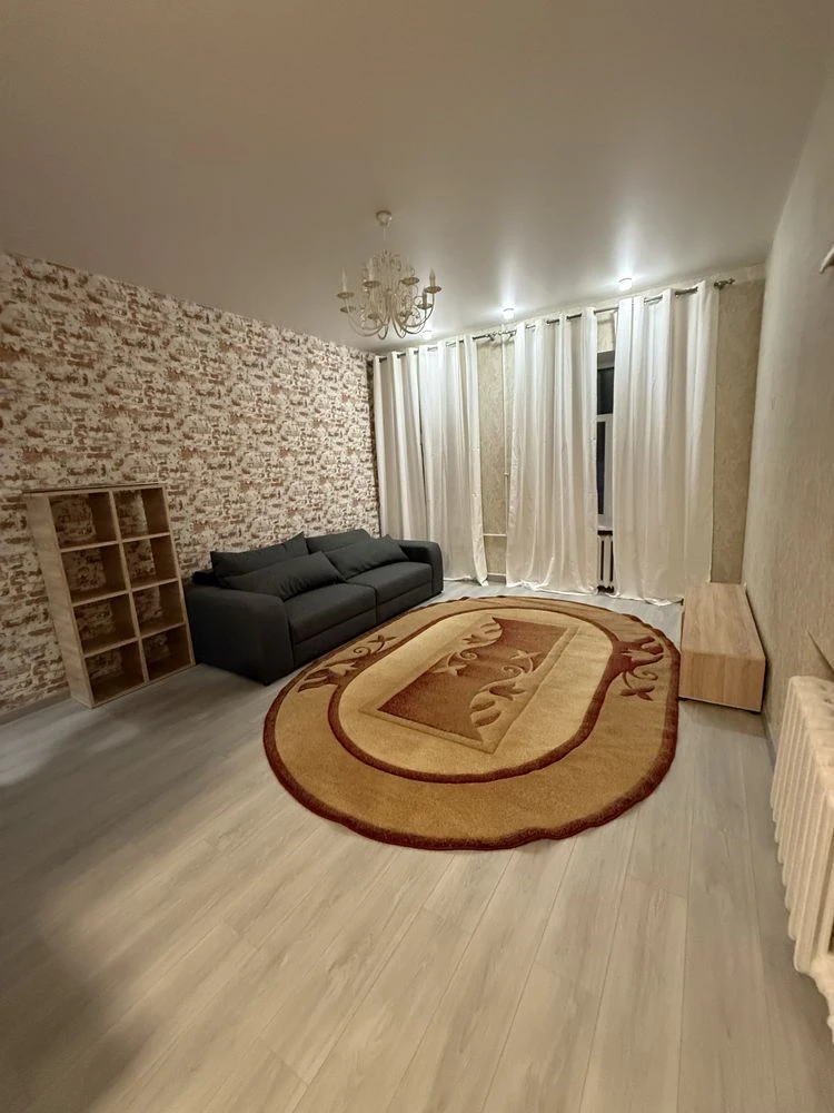 One-Bedroom in the Center