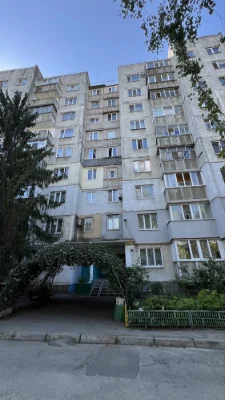 Sale of a 3-room apartment with an amazing view of Autokraz