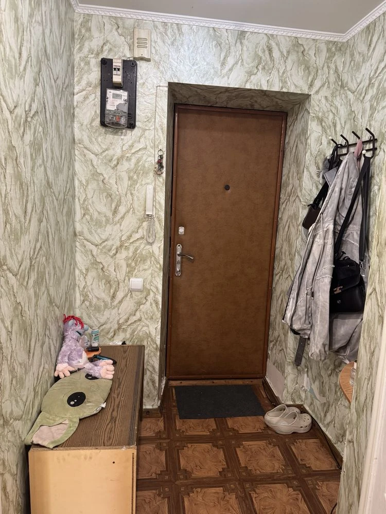 Продам 1 кімнатну квартиру