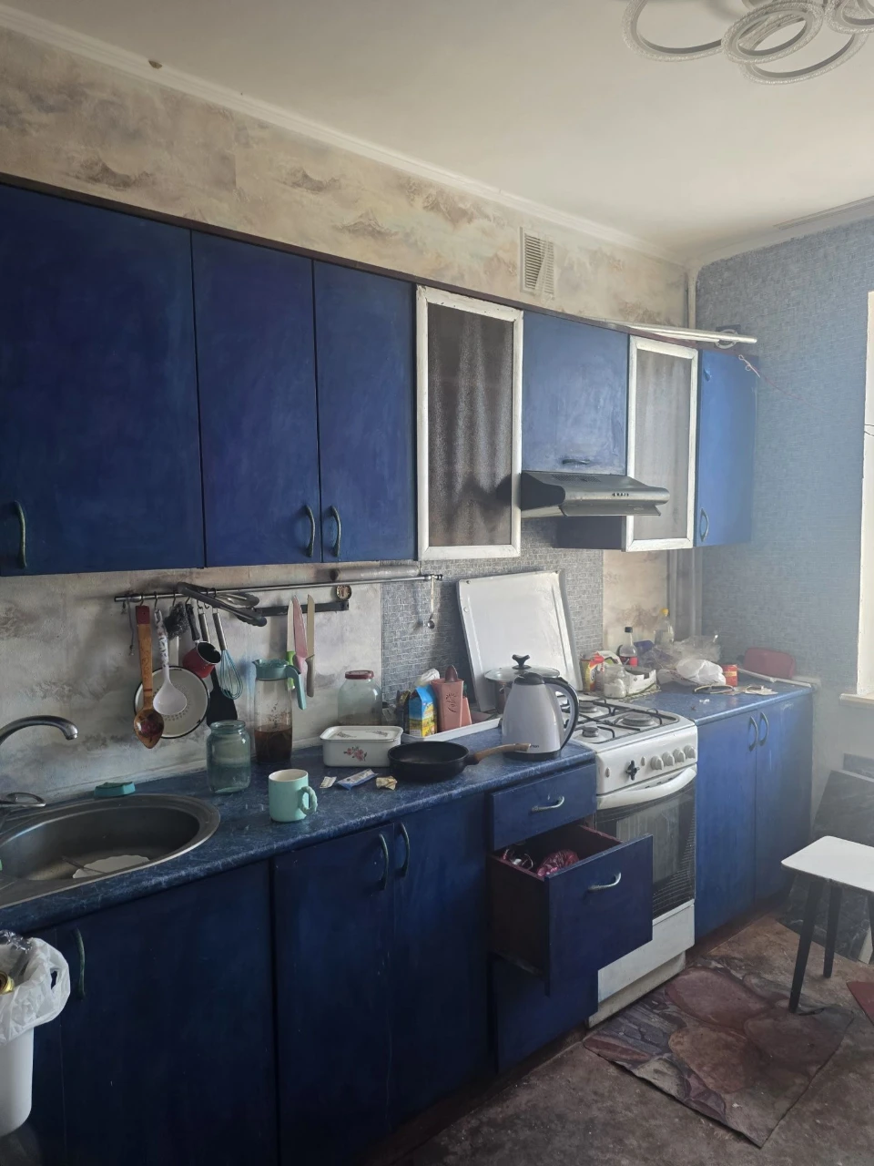 ПРОДАМ 2кцентр улучш.план8/9кирпичПродам 2