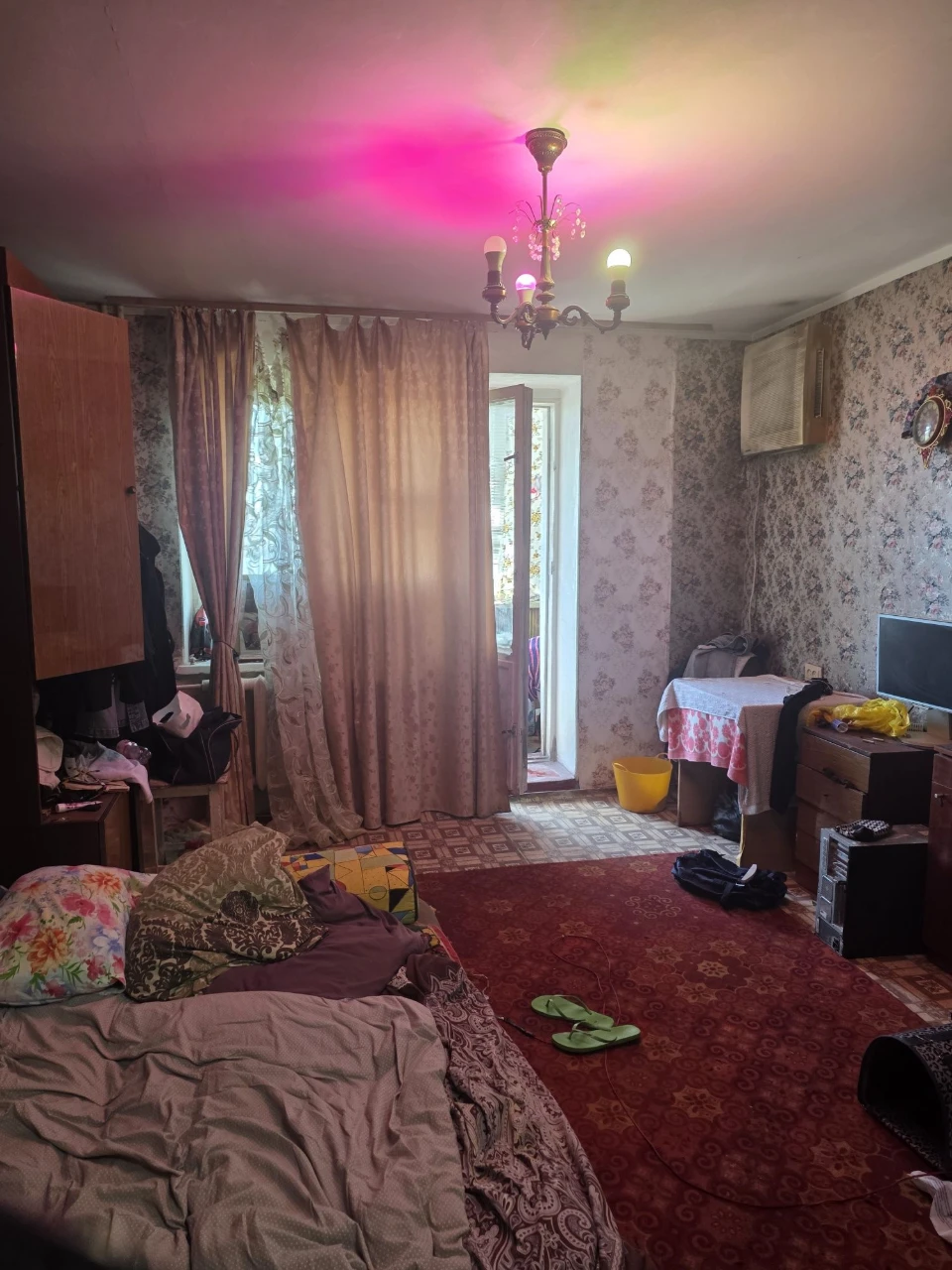 ПРОДАМ 2кцентр улучш.план8/9кирпичПродам 2