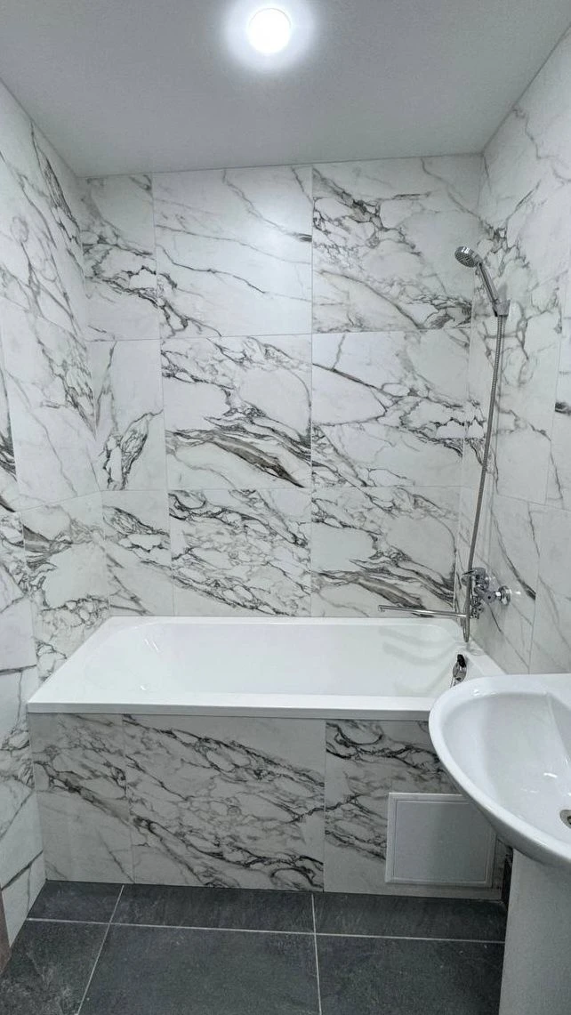 FOR SALE 2-bedroom apartment at вул. Приходька, 91 with renovation