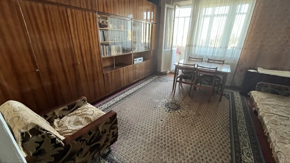 -Продам 3 кім.квартиру в самому центрі