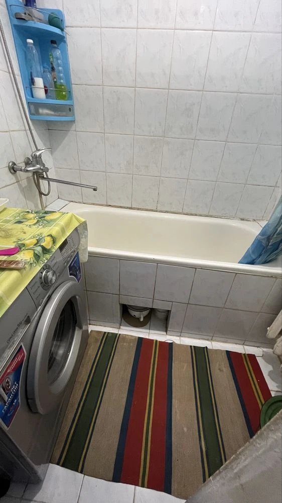-Продам 3 кім.квартиру в самому центрі