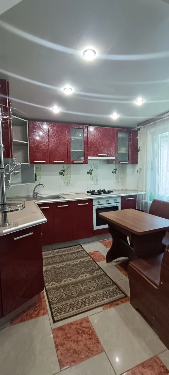 3-х кімнатна квартира, район Раківка