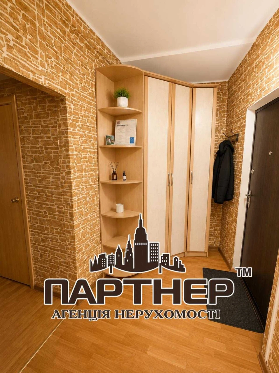 Продаж однокімнатної квартири в нагірній частині міста