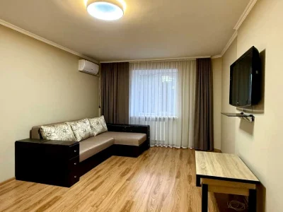 Apartment. Kremenchuk, Autokrazivsky Boulevard.
