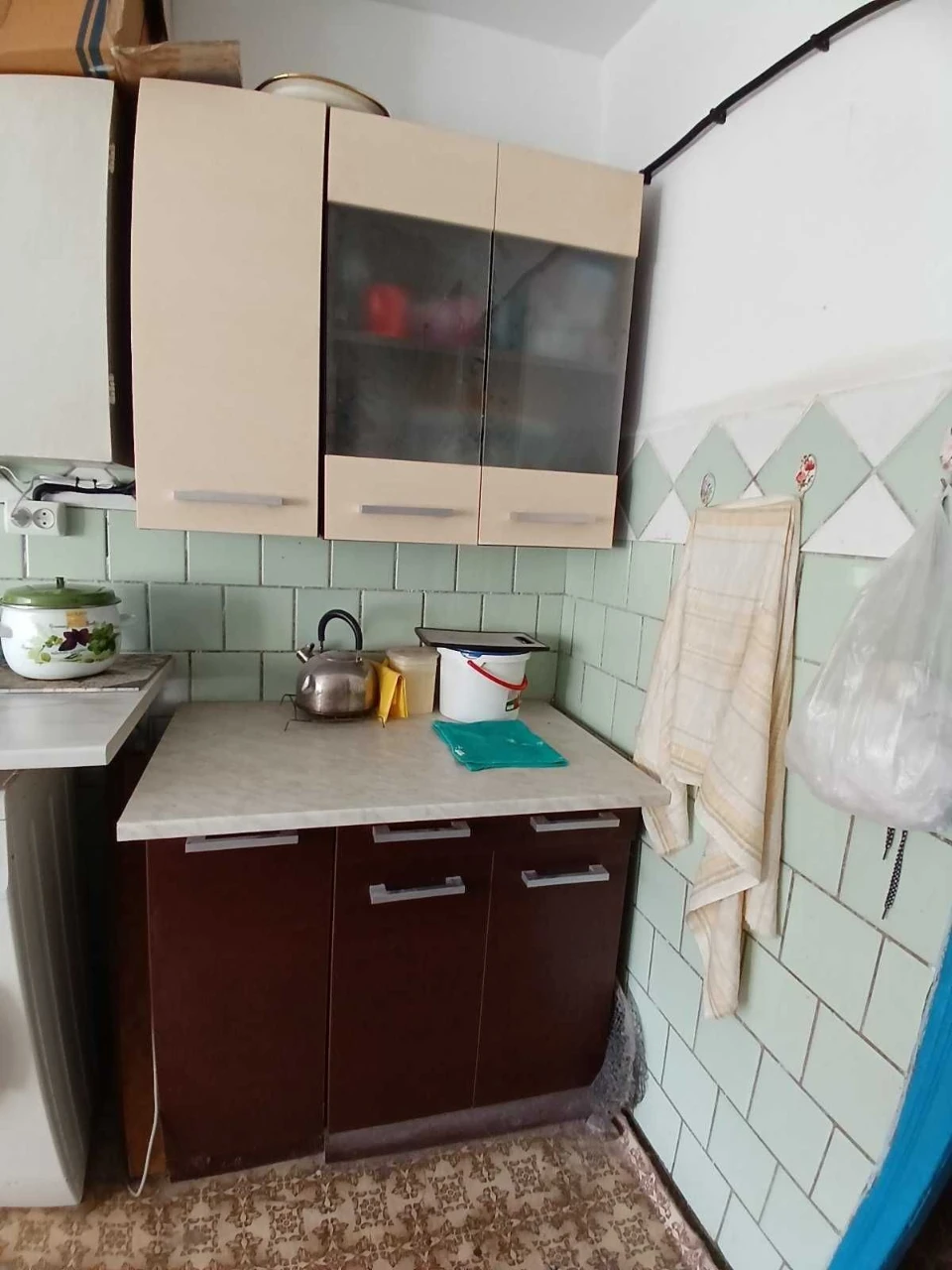 For sale, small house in the city center