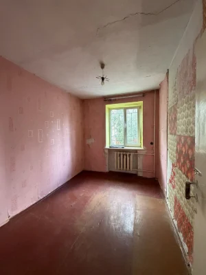 Продається 3-кімнатна квартира. Центр. Автовокзал