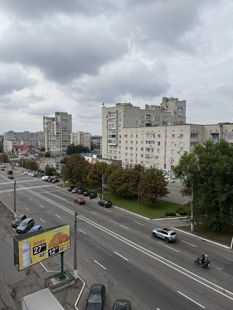 Продаж 1-кімнатної Водоканал, проспект Свободи,