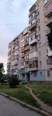 Однокімнатна квартира, Нагірна частина.
