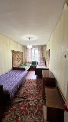 Місце-місце-місце ЦЕНТР вул. Академіка  Маслова