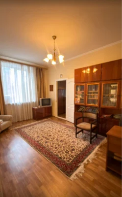 Продам 3-кімн.кв. по проспекту Свободи, зуп.Аптека