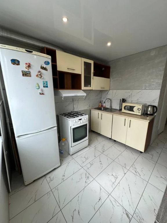 Продам 3 кімнатну квартиру. Терміново