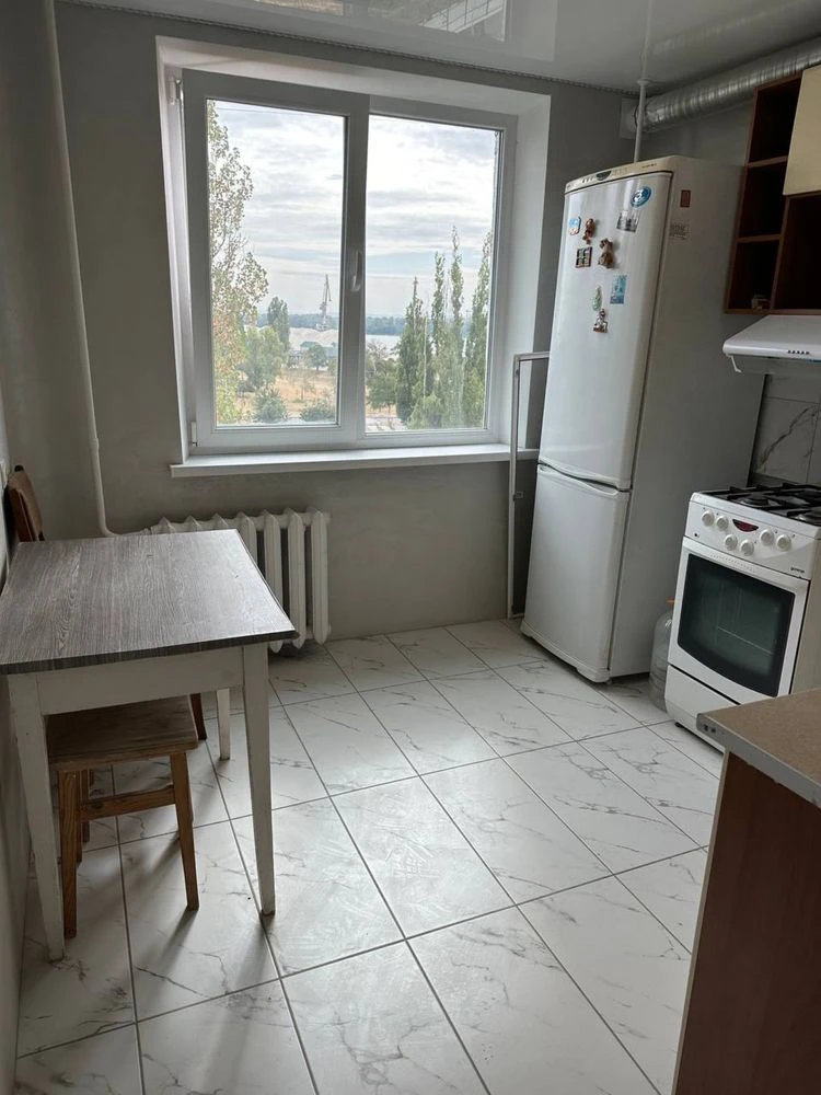 Продам 3 кімнатну квартиру. Терміново