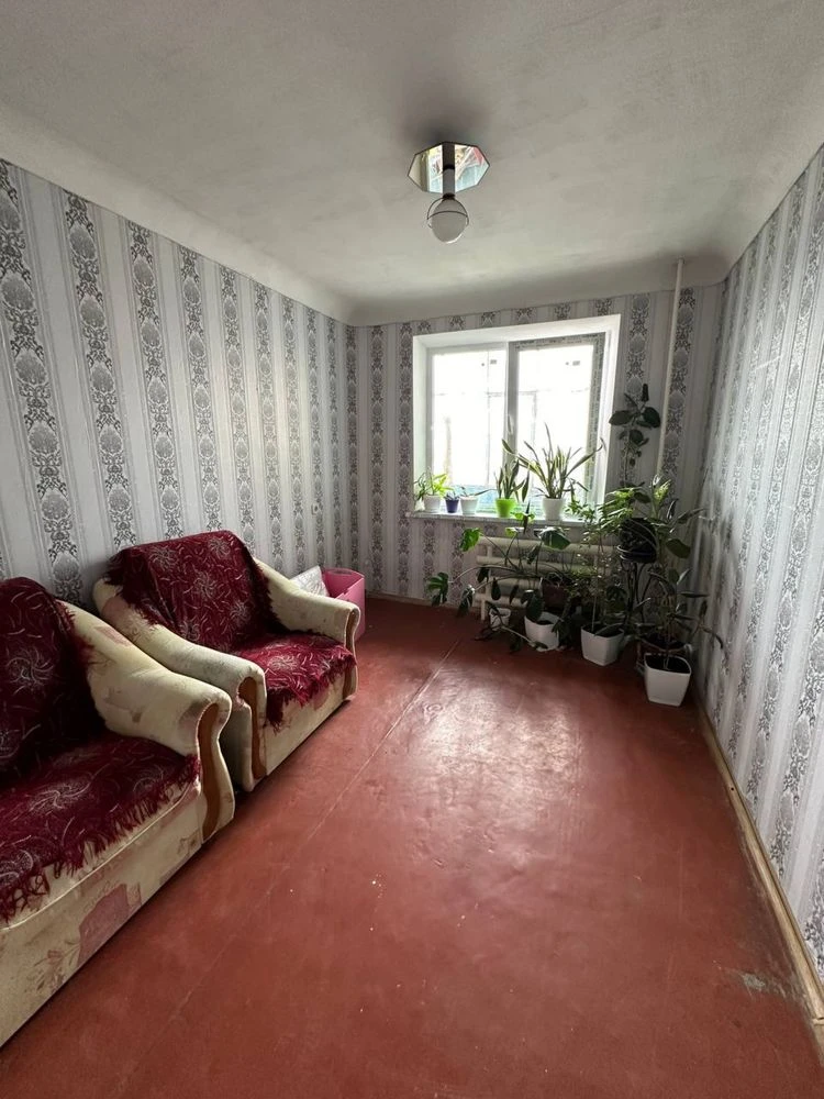 Продам 3 кімнатну квартиру. Терміново