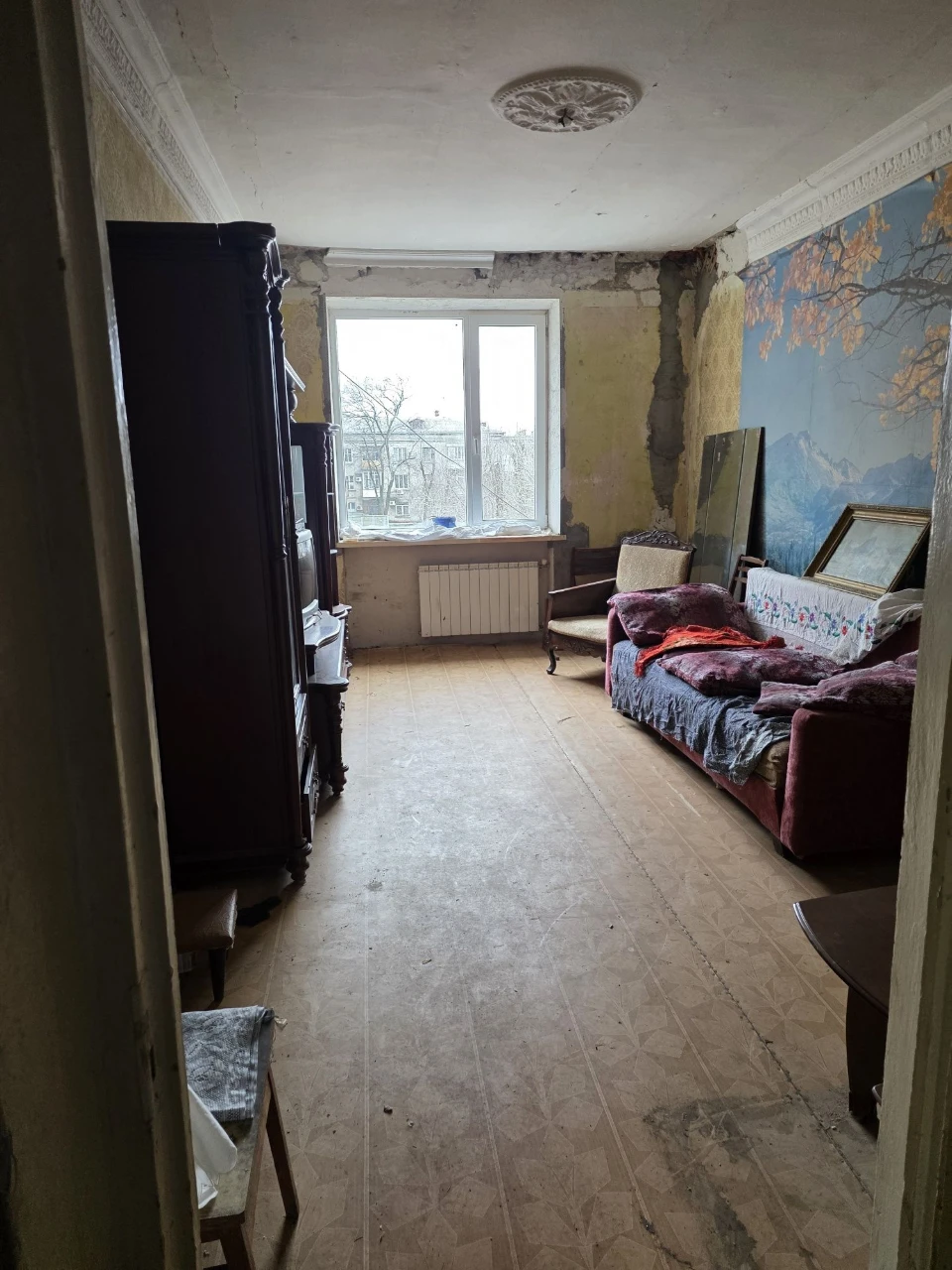 ПРОДАМ  2к сталинку в самом ценре