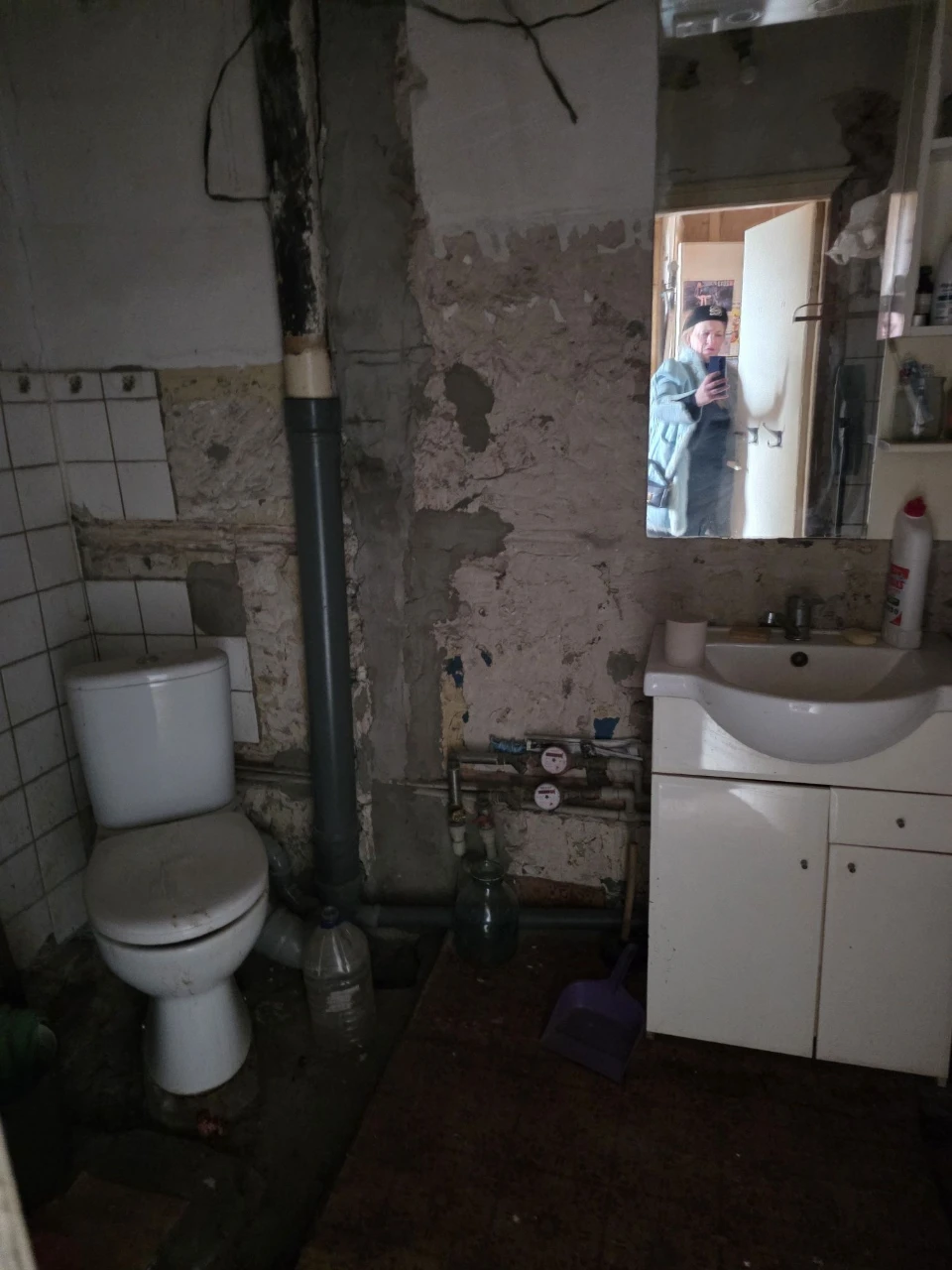 ПРОДАМ  2к сталинку в самом ценре