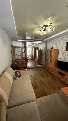 ПРОДАЖ 1-кімн квартири з ремонтом та прибудований балконом,