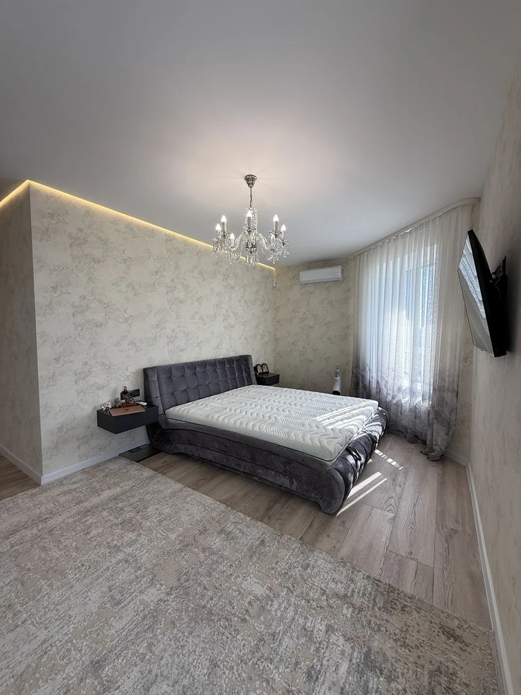 Продаж 3-кімнатної, Новобудова, 110,3м2, Центр, Преміум