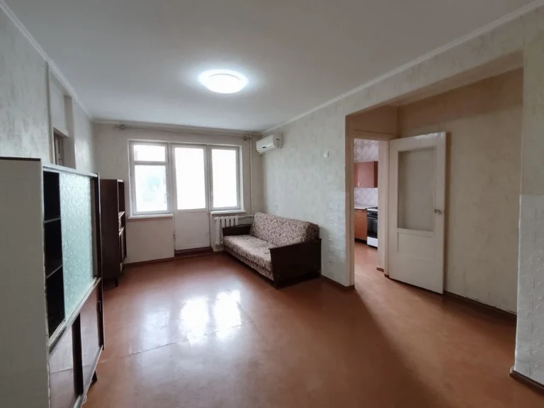 Продаж 2-кімнатної квартири в центрі Кременчука