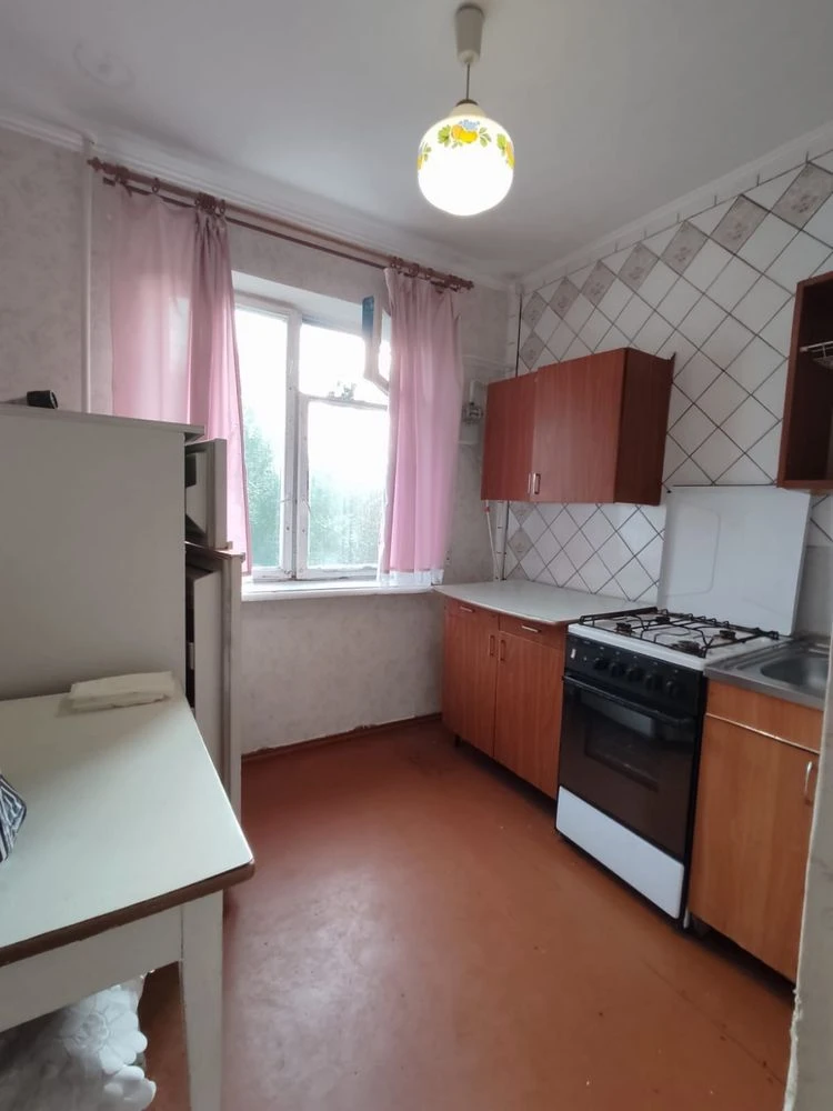 Продаж 2-кімнатної квартири в центрі Кременчука