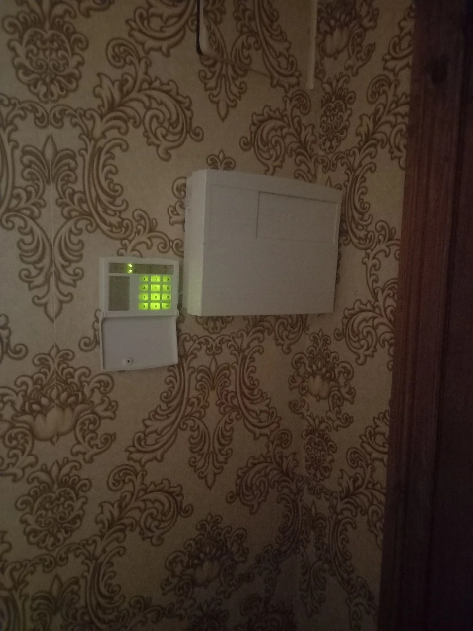 Продам 3 ком,Сталинку Центр