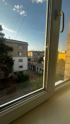 ПРОДАЖ 1-кімн квартири у самому центрі міста - вул. Небесної