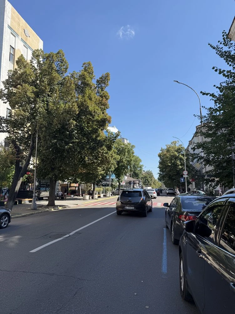Продаж 3-кімнатної квартири, Центр, Соборна, 61м2, сталінка