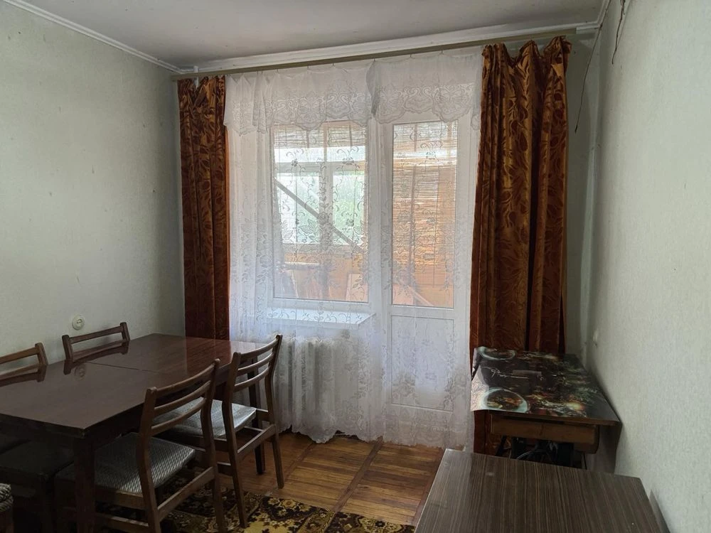 Продам 2 кімнатну квартиру