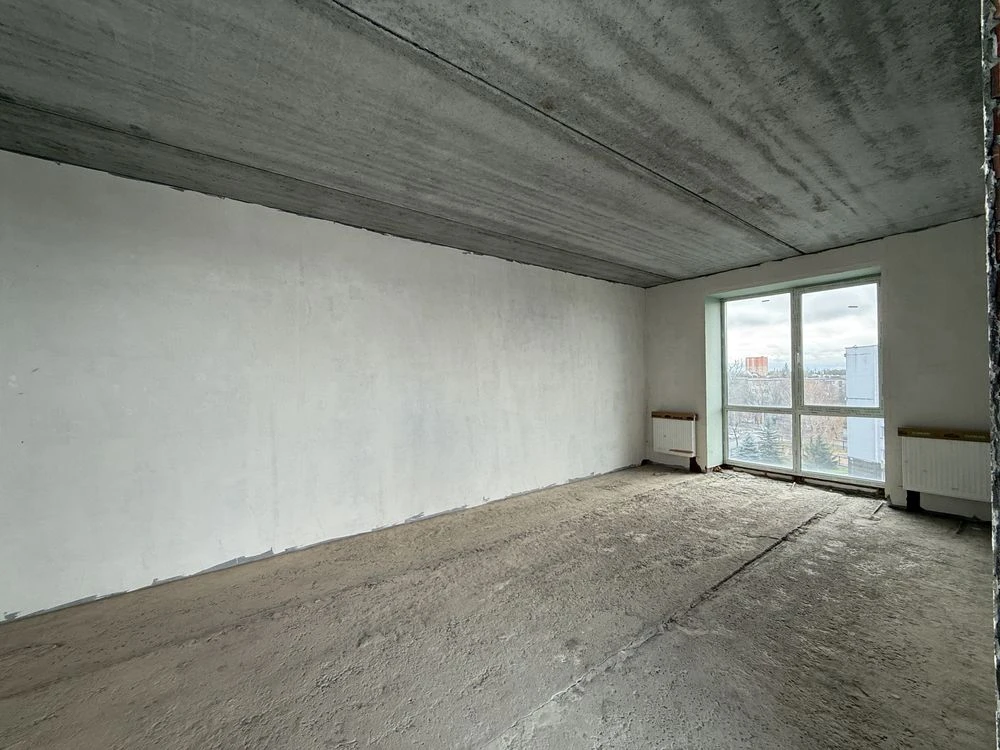 Sale of a 3-room apartment, New Building, Individual Heating, Center