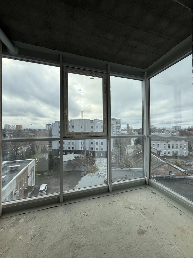 Sale of a 3-room apartment, New Building, Individual Heating, Center