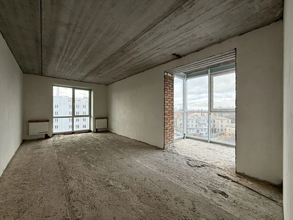 Sale of a 3-room apartment, New Building, Individual Heating, Center