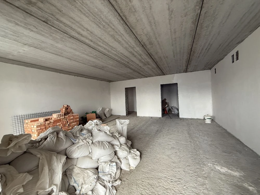 Sale of a 3-room apartment, New Building, Individual Heating, Center