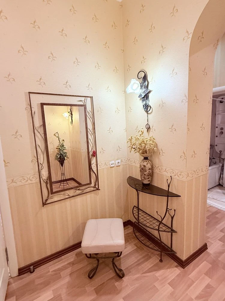 Продам шикарту квартиру « сталінку» у Кременчуці