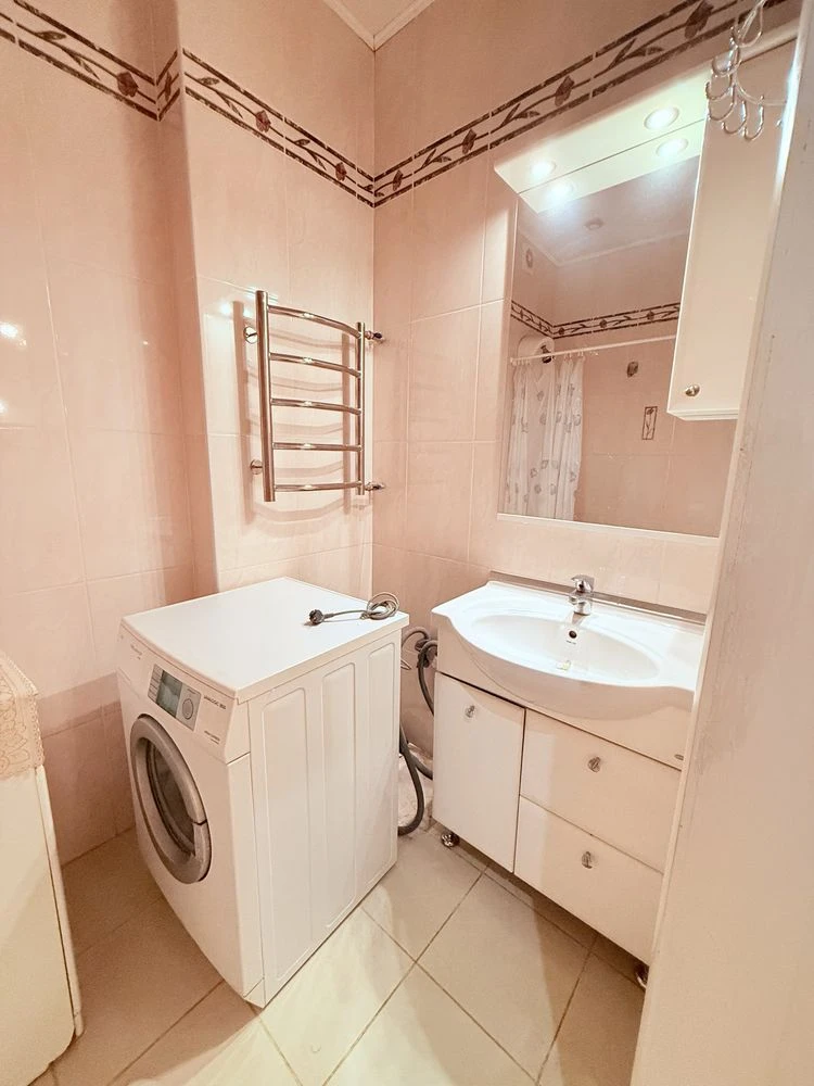 Продам шикарту квартиру « сталінку» у Кременчуці