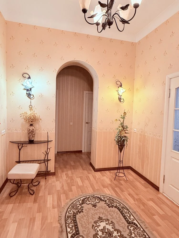 Продам шикарту квартиру « сталінку» у Кременчуці