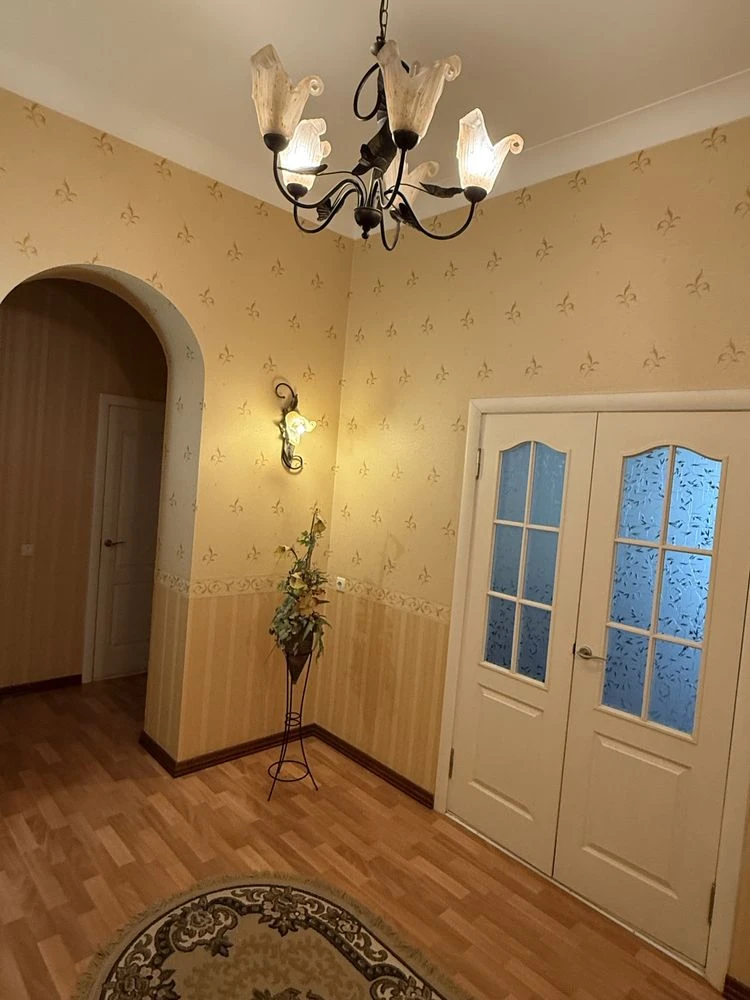 Продам шикарту квартиру « сталінку» у Кременчуці