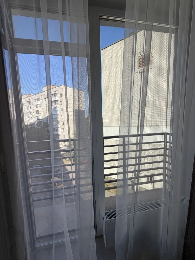 Продам 3 кімнатну квартиру. Терміново!