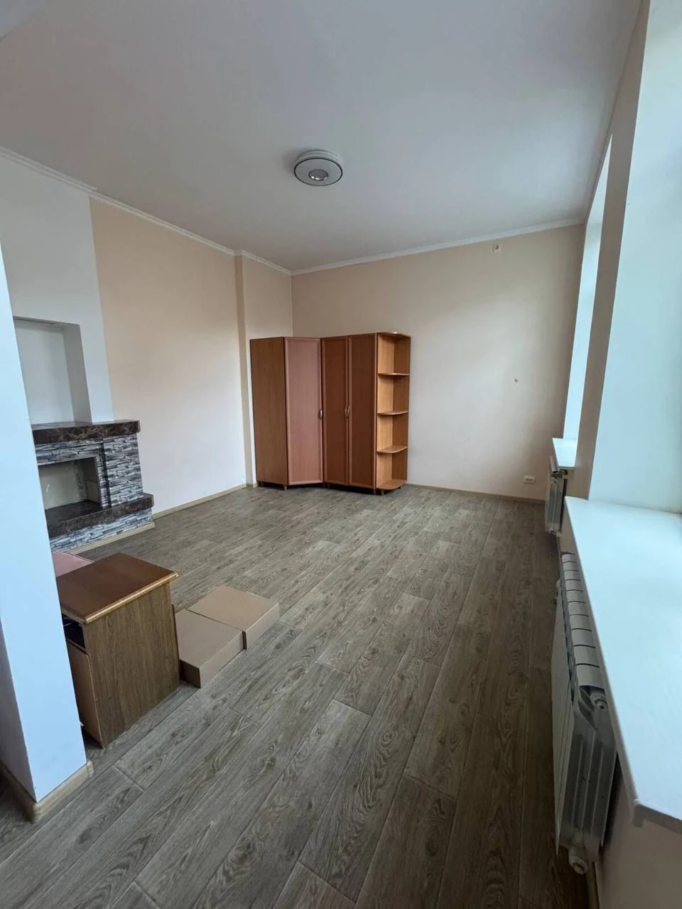 *Продаж 1-к квартири в самому центрі!
