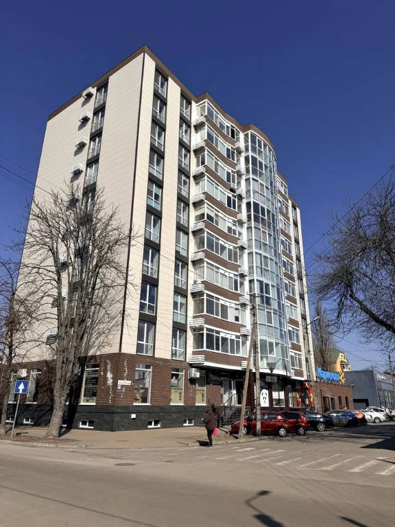 В продажу Сучасна квартира в самому центрі міста в Новобудов