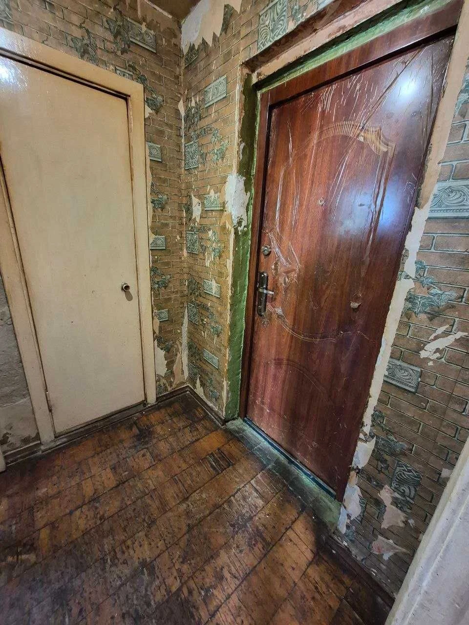 Продам 1 кімн. квартиру на Київській. 5/9 цегл.  20800