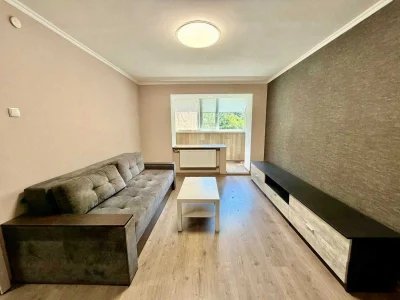 Продам 1 кімнатну квартиру в с-щі Козельщина Кременчуцький р